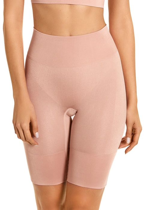 Bermuda Retouch Makeup